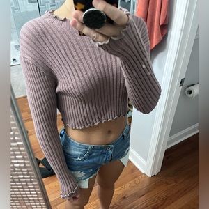 Purple Mauve stretch crop fitted sweater crew neck